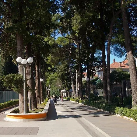 Luka Lapad Apartamento